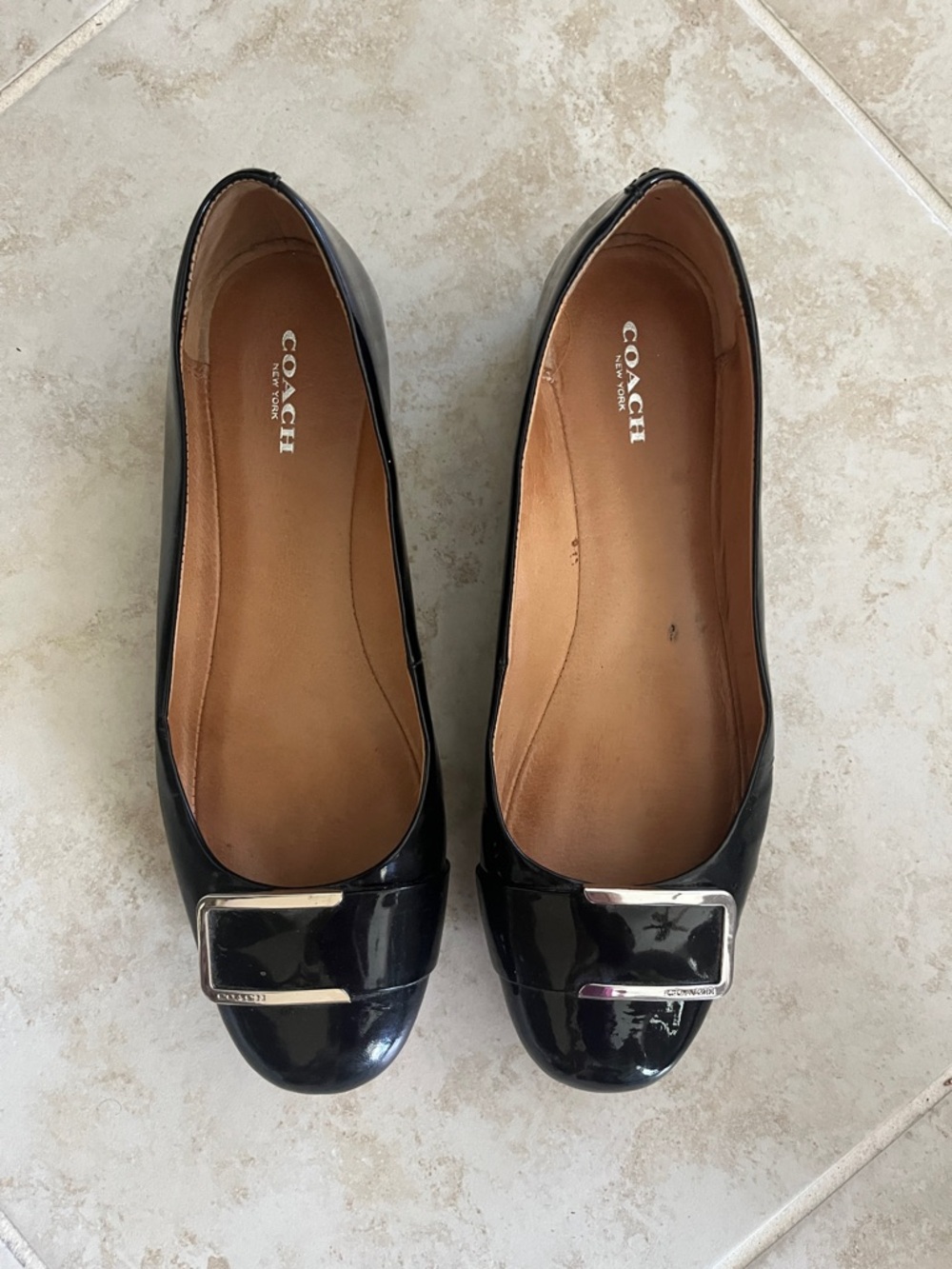 Black coach patent shoes size 9